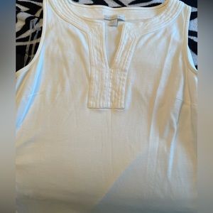White V-neck dress